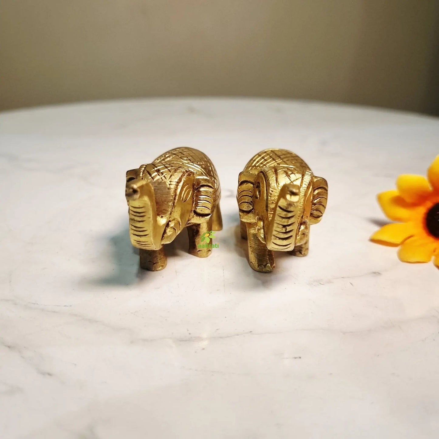 Brass Elephant Pair for Home Décor | Handcrafted Pair of Decorative Elephants | Brass Elephant Pair (Yellow, 1.5 Inches)