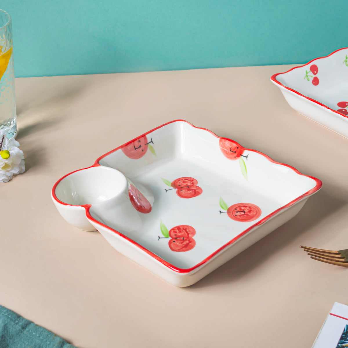 Jamming With Cranberry Sectioned Plate Red Nestasia