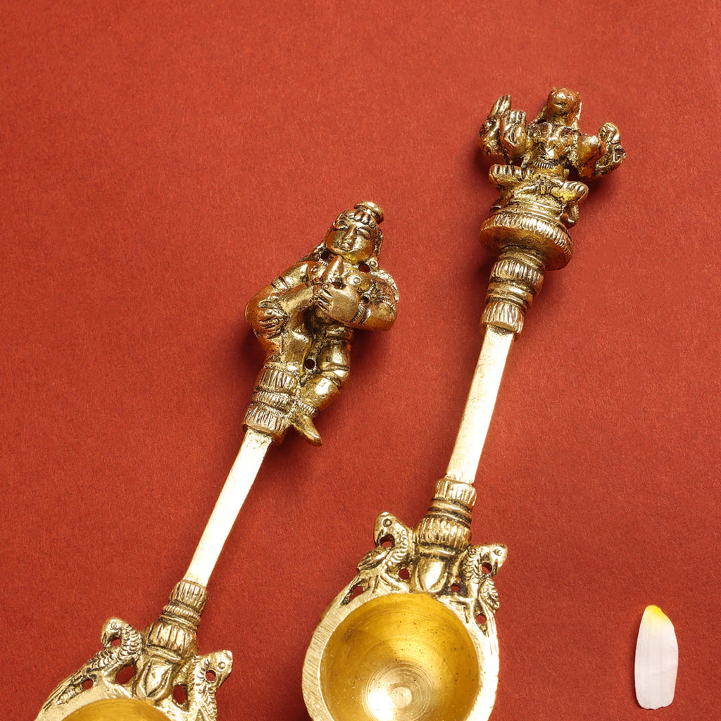 Brass Pooja Ahuti Spoon (6 Inch) Vedansh Craft