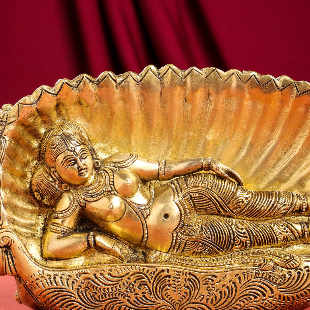 Brass Ten Headed Raavan Behind Devi Seeta (6.5 Inch) Vedansh Craft