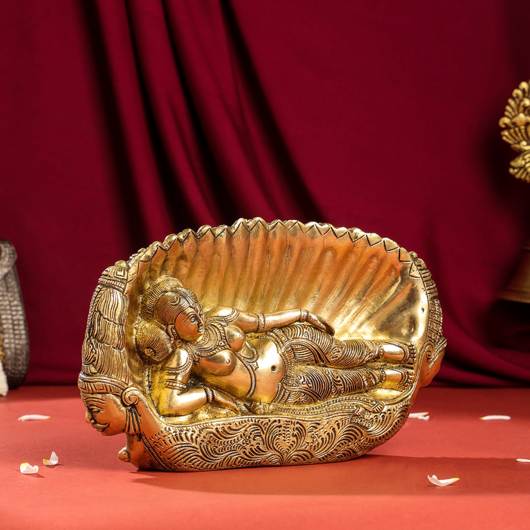 Brass Ten Headed Raavan Behind Devi Seeta (6.5 Inch) Vedansh Craft