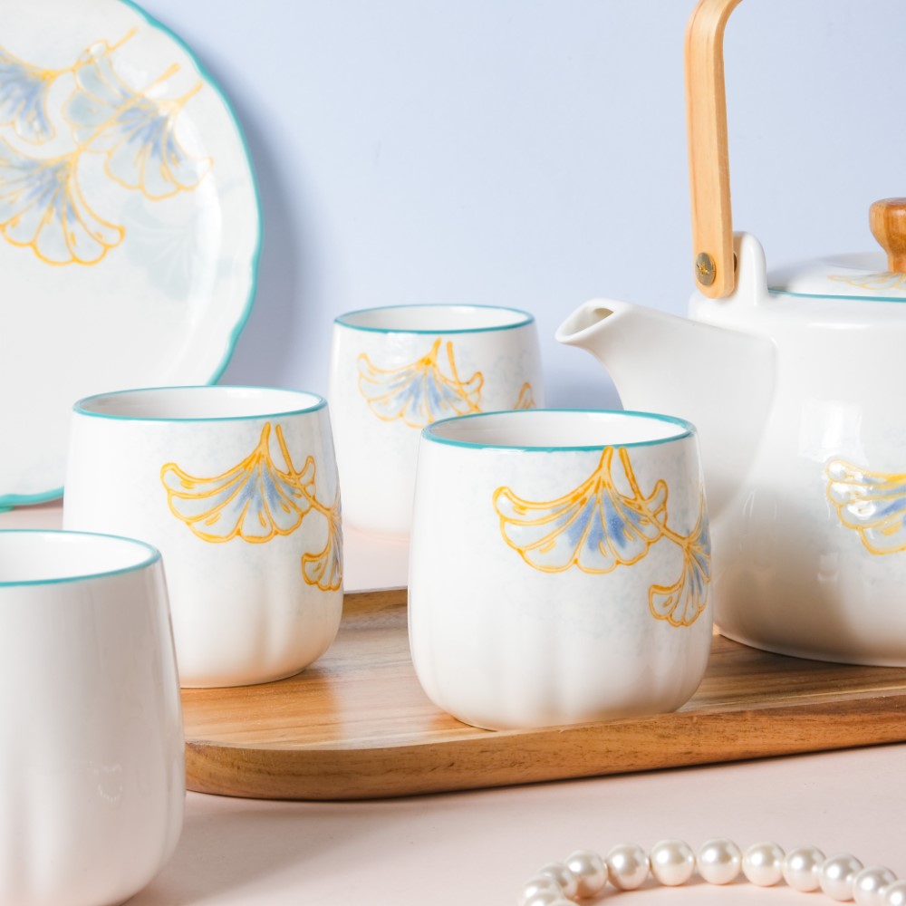 Vintage Teapot and Cup Set Nestasia