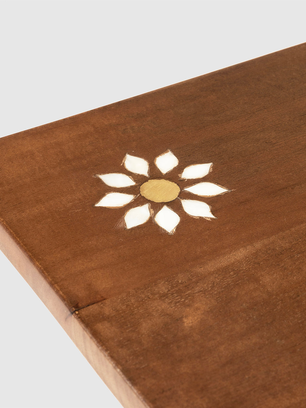 Daisy Inlay Cheese Board Contrast Living