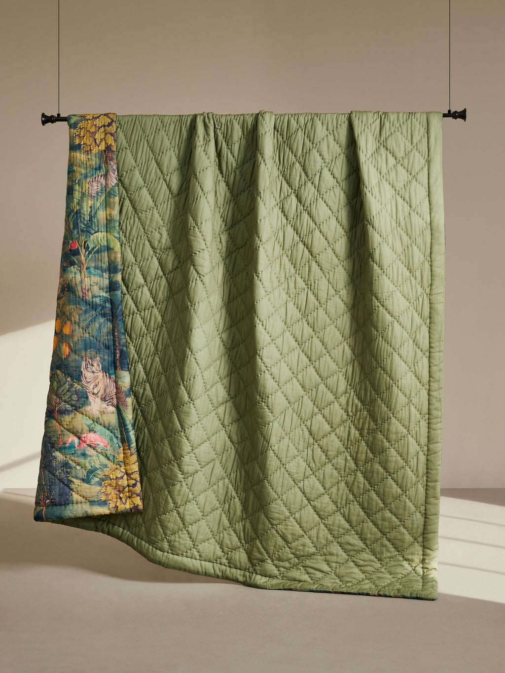 Baagh Reversible Printed Summer Quilt Contrast Living