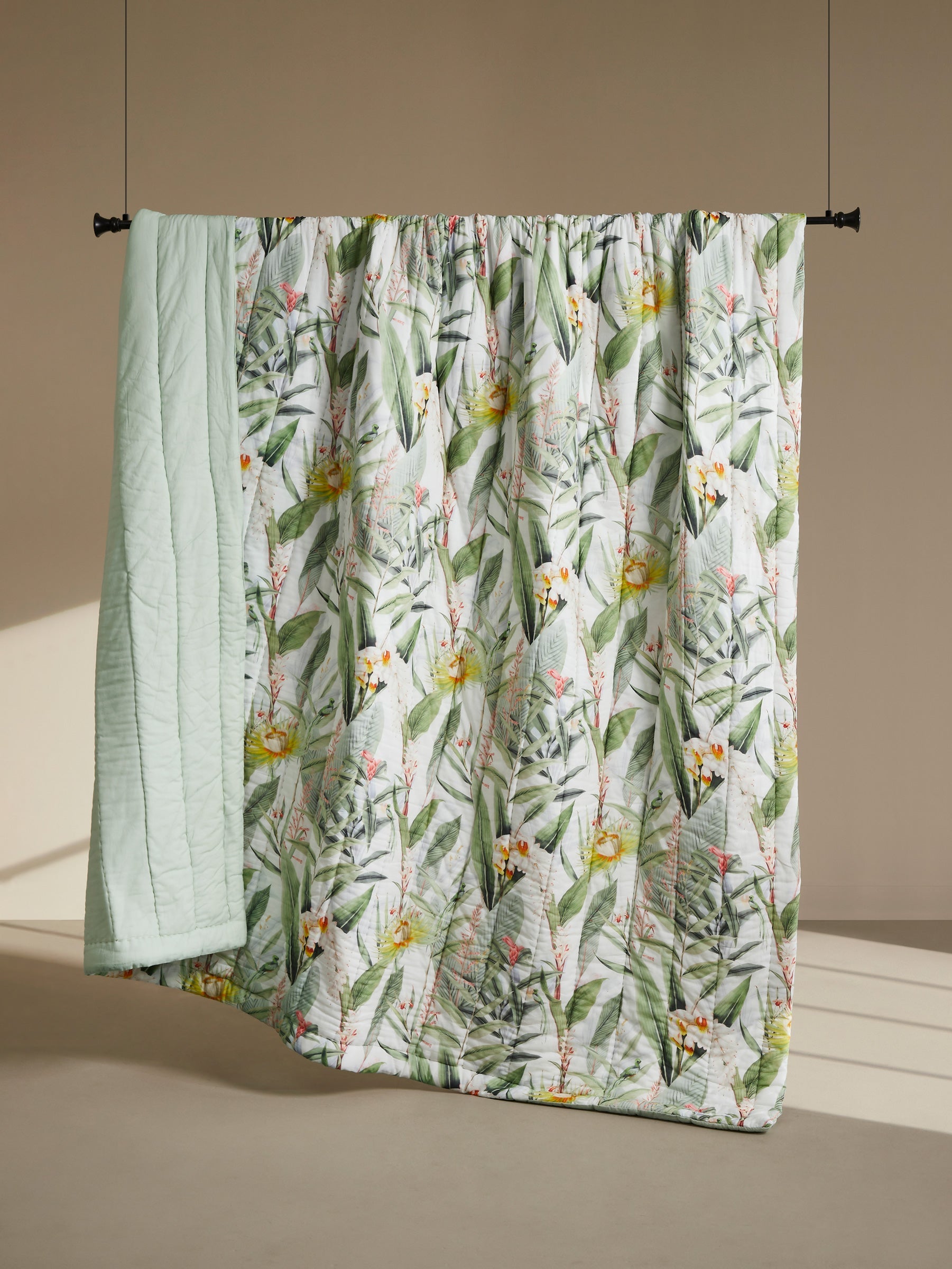 Tropic Chic Reversible Printed Summer Quilt Contrast Living