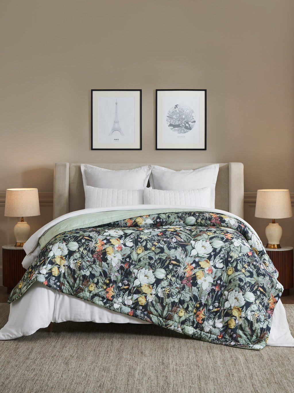 Wilde Blumen Reversible Printed Summer Quilt Contrast Living