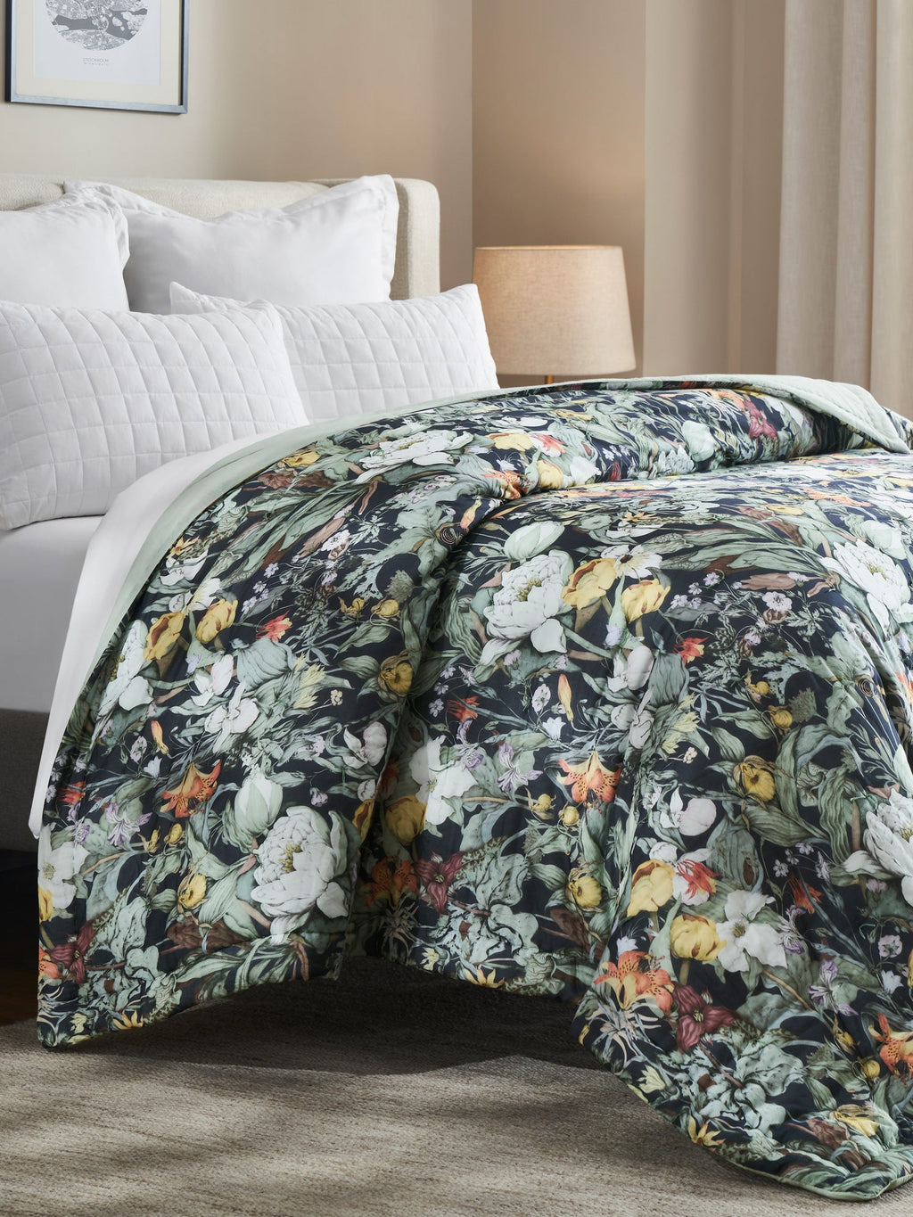 Wilde Blumen Reversible Printed Summer Quilt Contrast Living