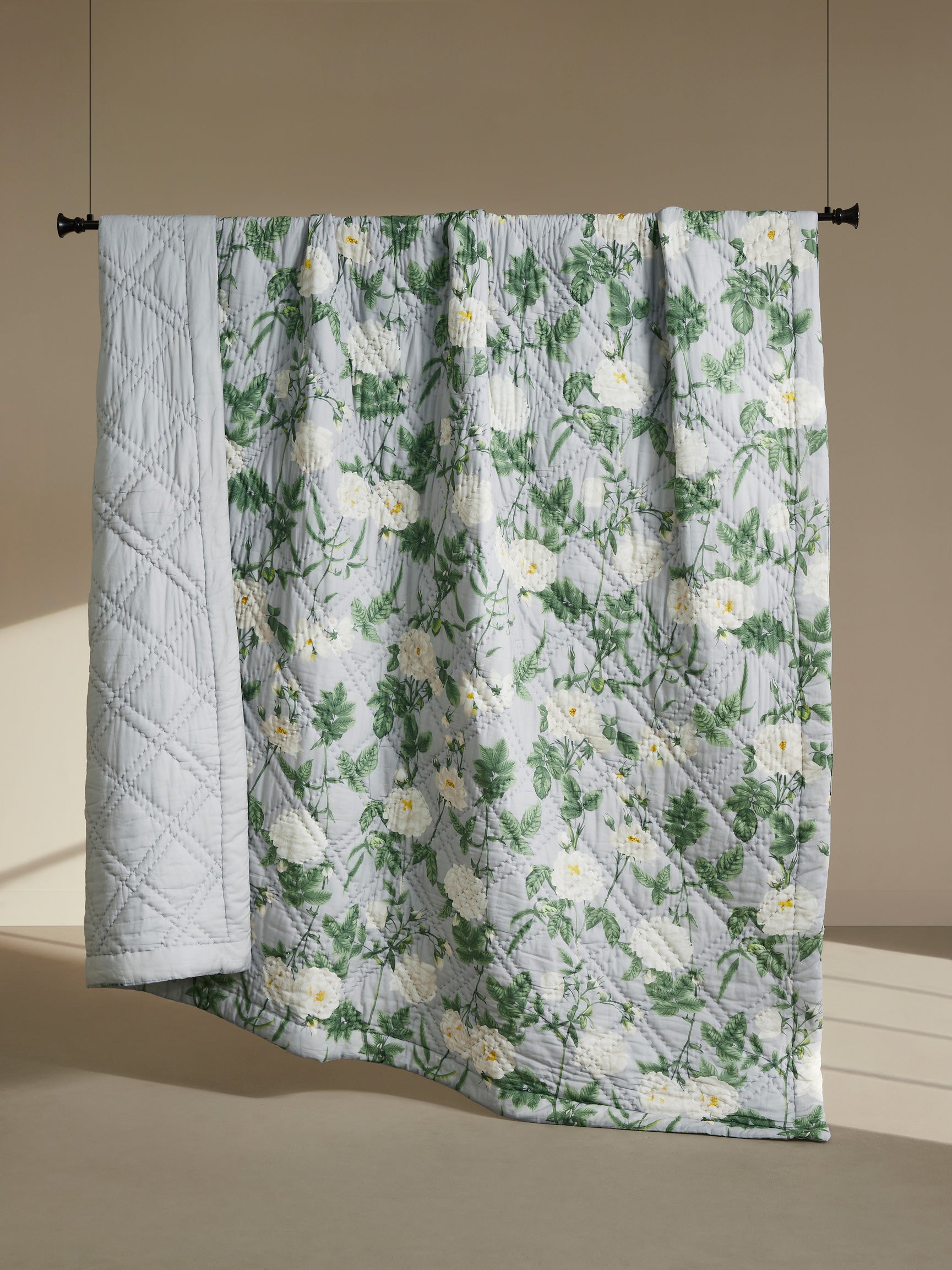 Gul Reversible Printed Summer Quilt Contrast Living