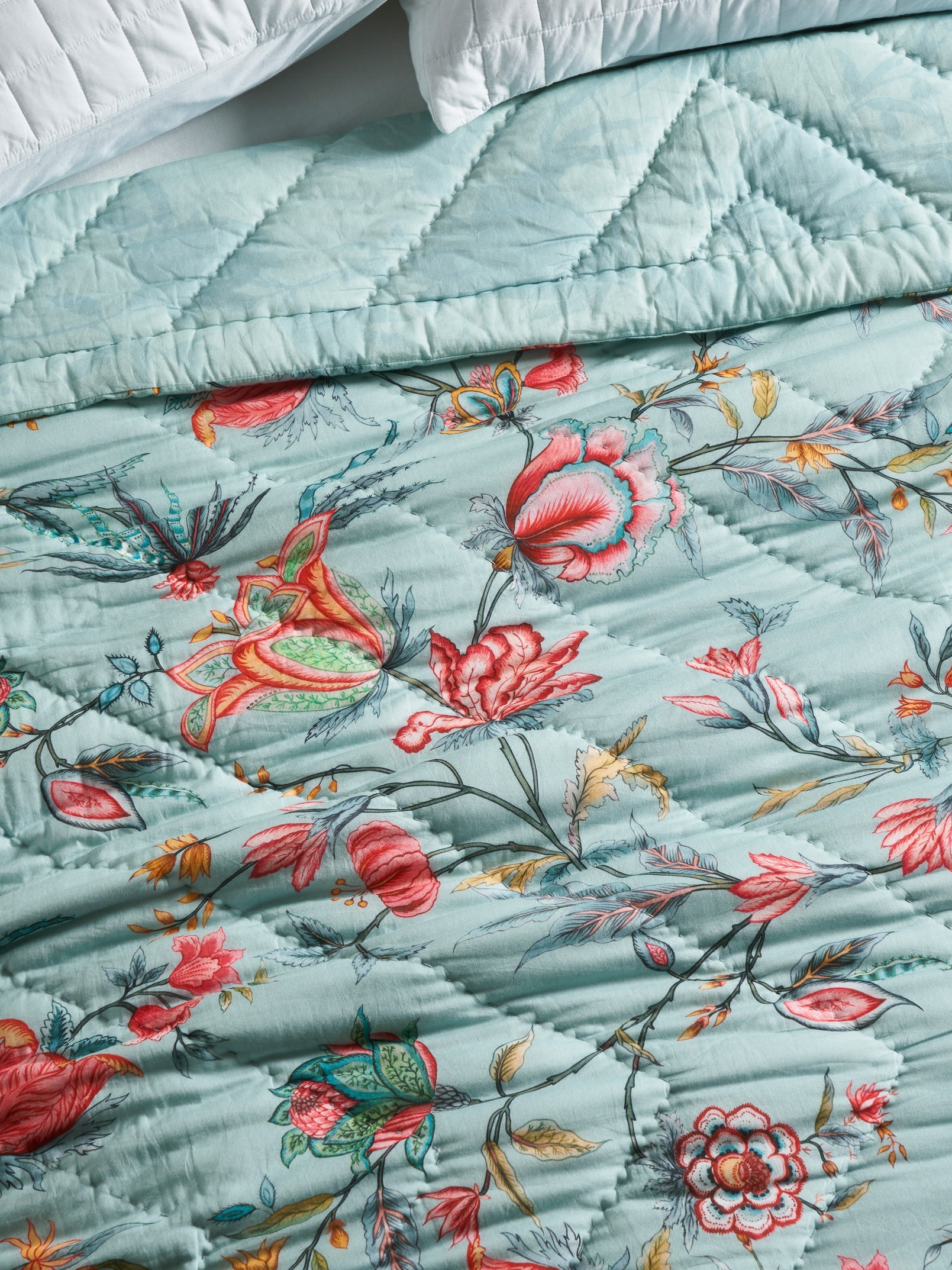 Rasi Reversible Printed Summer Quilt Contrast Living