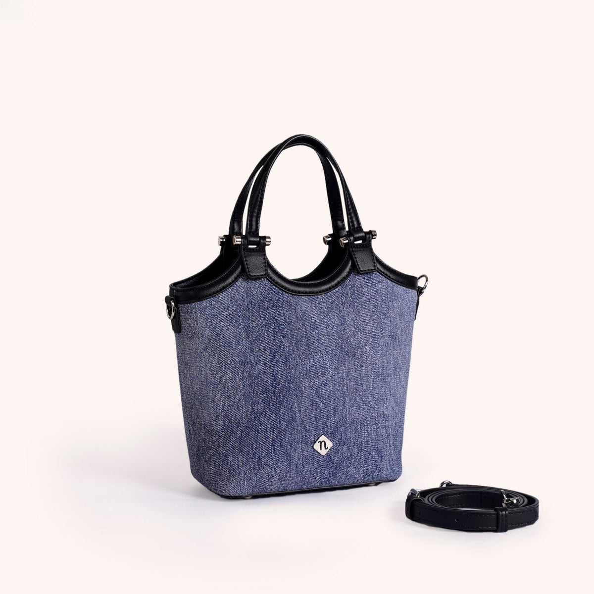 Raya Bucket Handbag Nestasia