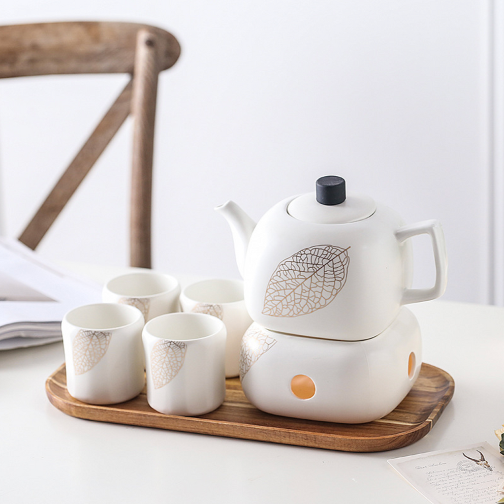 MAGNIFIQUE Tea Set - Natural White and Gold Leaf Nestasia