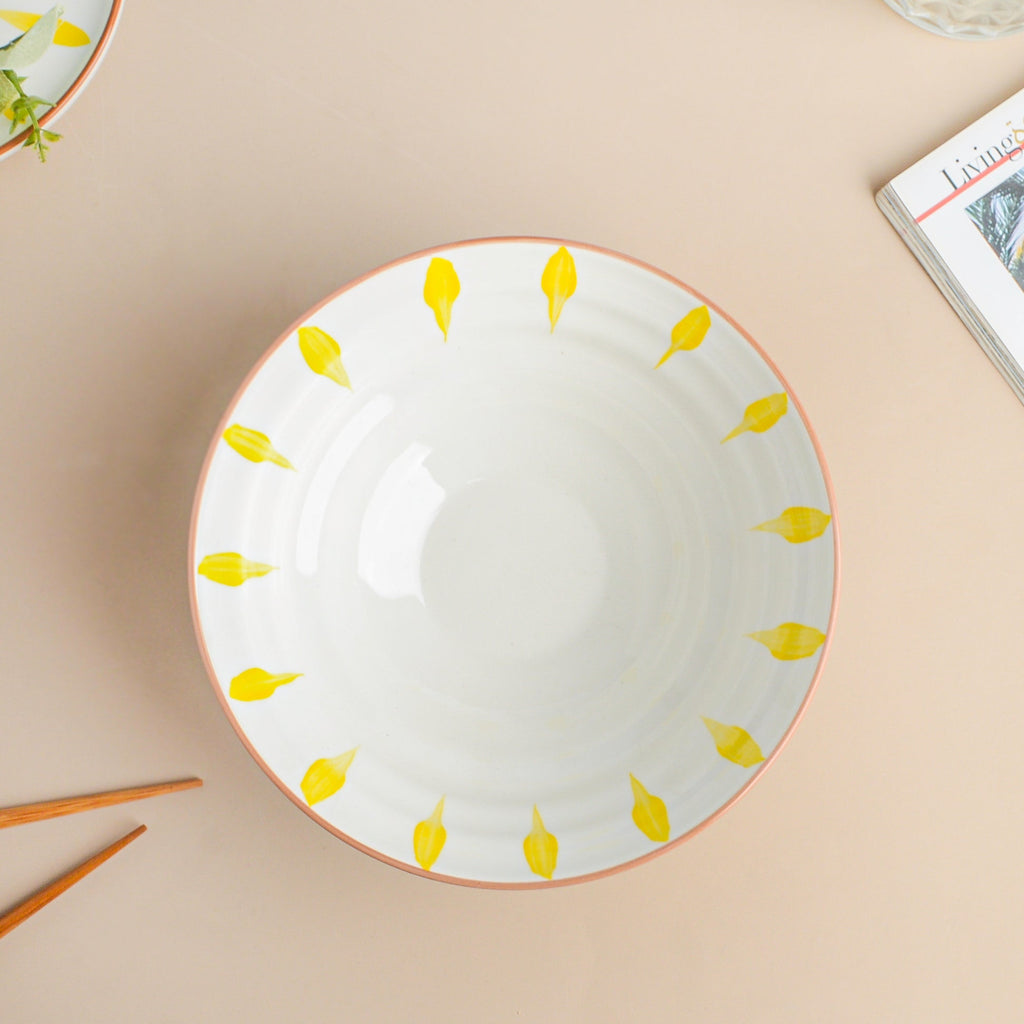 Teardrop Textured Ramen Bowl Yellow 550 ml Nestasia
