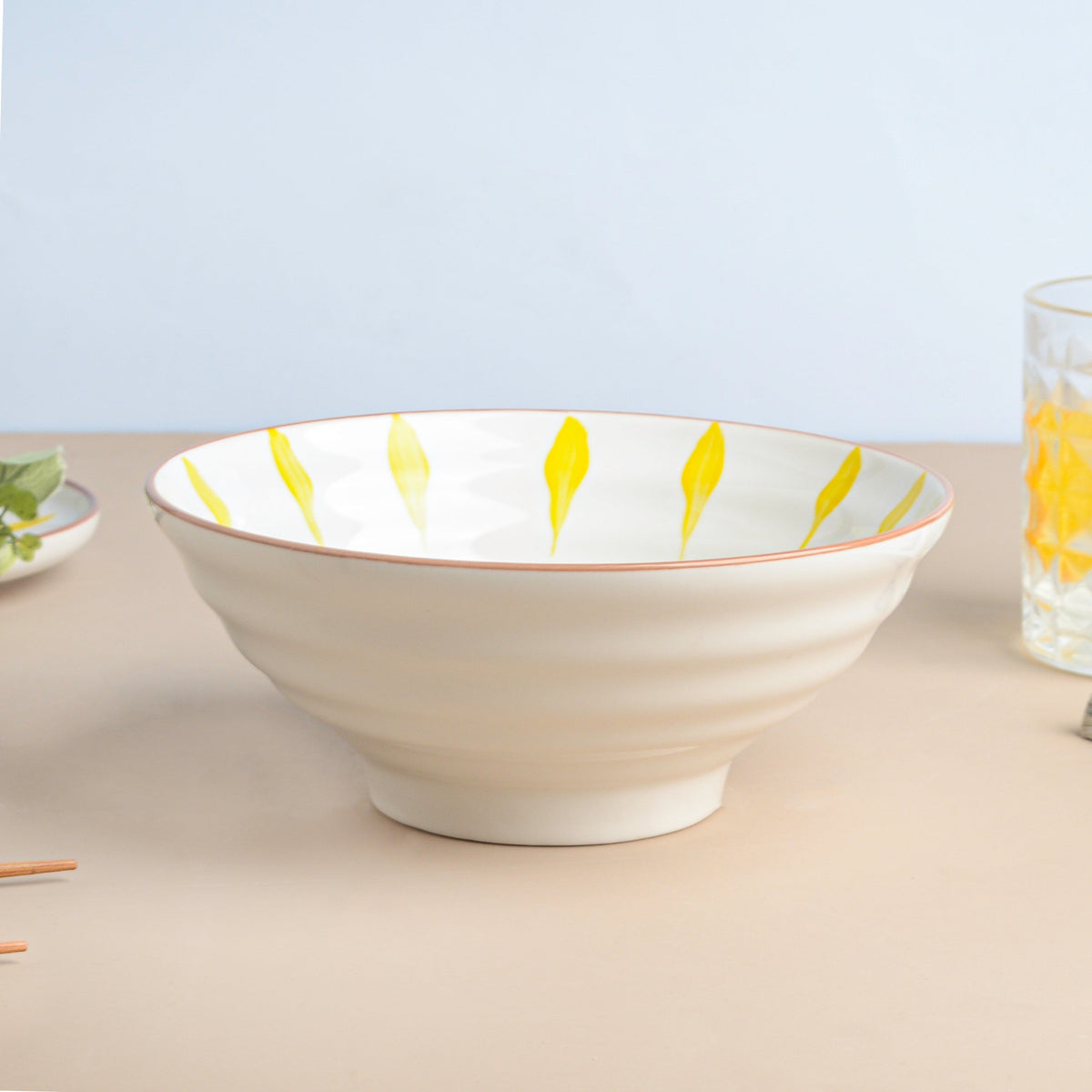 Teardrop Textured Ramen Bowl Yellow 550 ml Nestasia