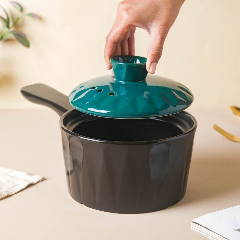 Cook and Serve Ceramic Cookware with Lid and Handle Nestasia
