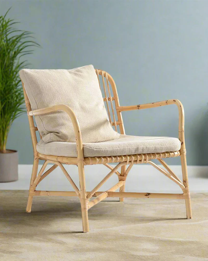 Stylish Bamboo Chairs for Home and Garden Use