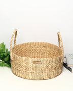 Handwoven Seagrass Round Gift Hamper Basket for Elegant Home Storage and Gifting