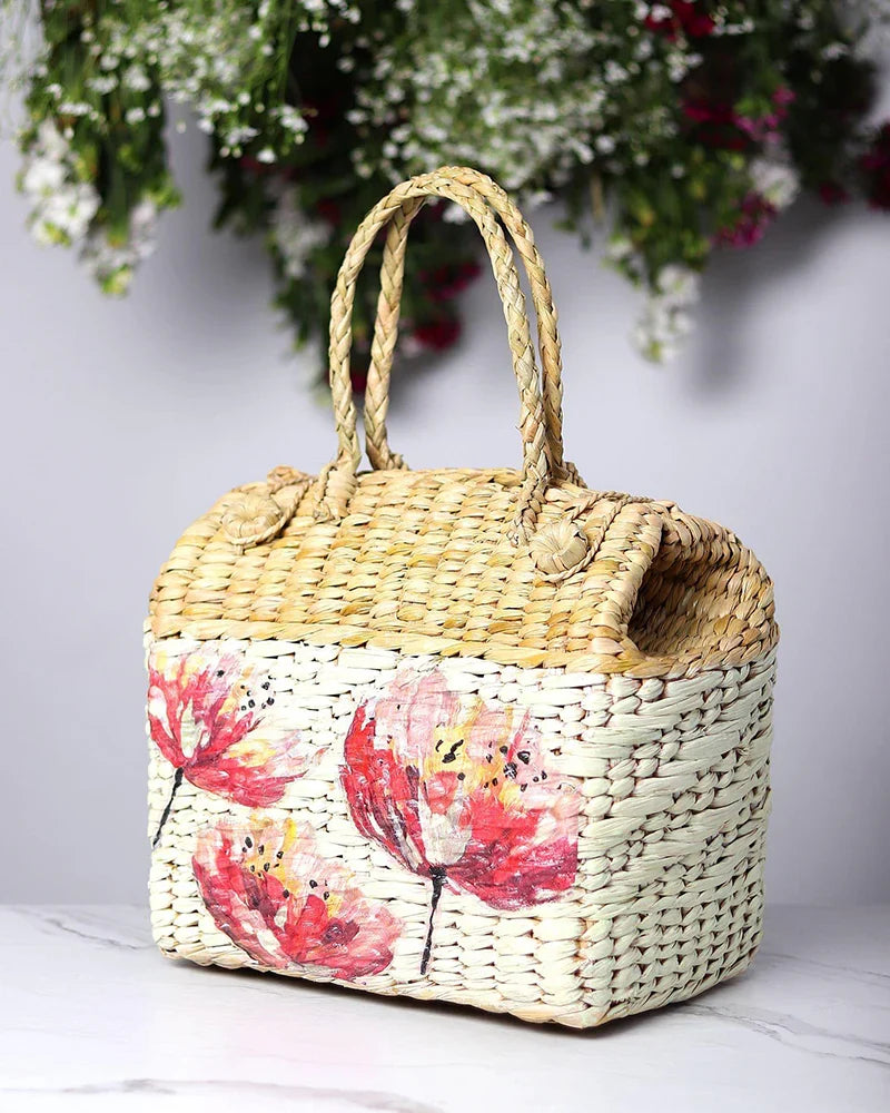 Handwoven Seagrass Picnic Basket for Outdoor Adventures & Family Meals
