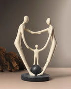 Polypropylene Human Family Showpiece for Housewarming and Gifts for Women
