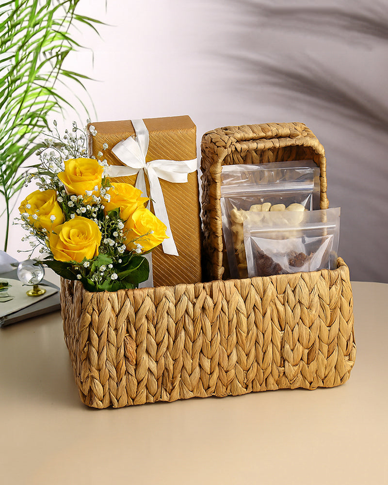 Home Storage Water Hyacinth Baskets for Organizing Clothes, Kitchen Items, and Shelves