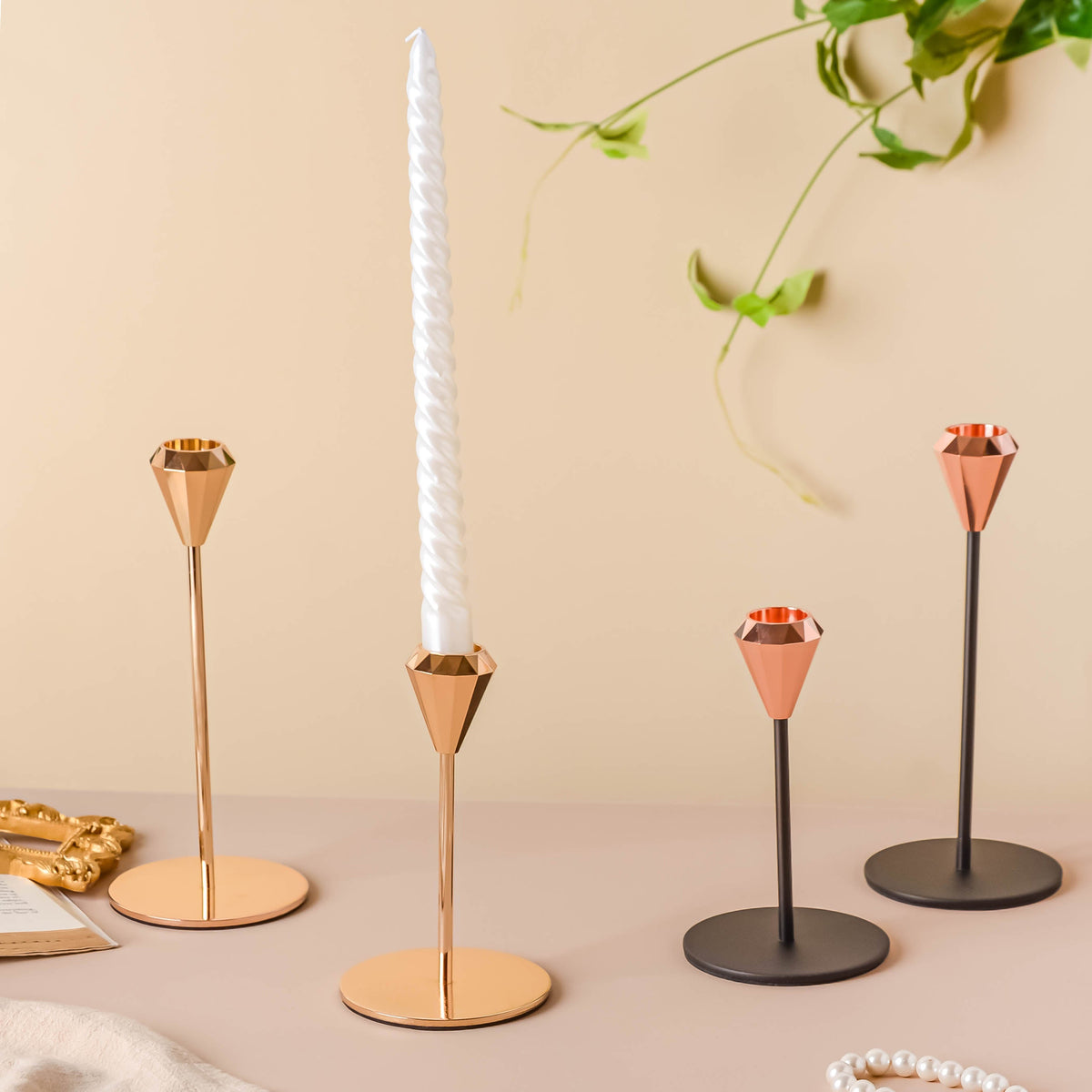 Modern Candle Holder Set of 2 Nestasia
