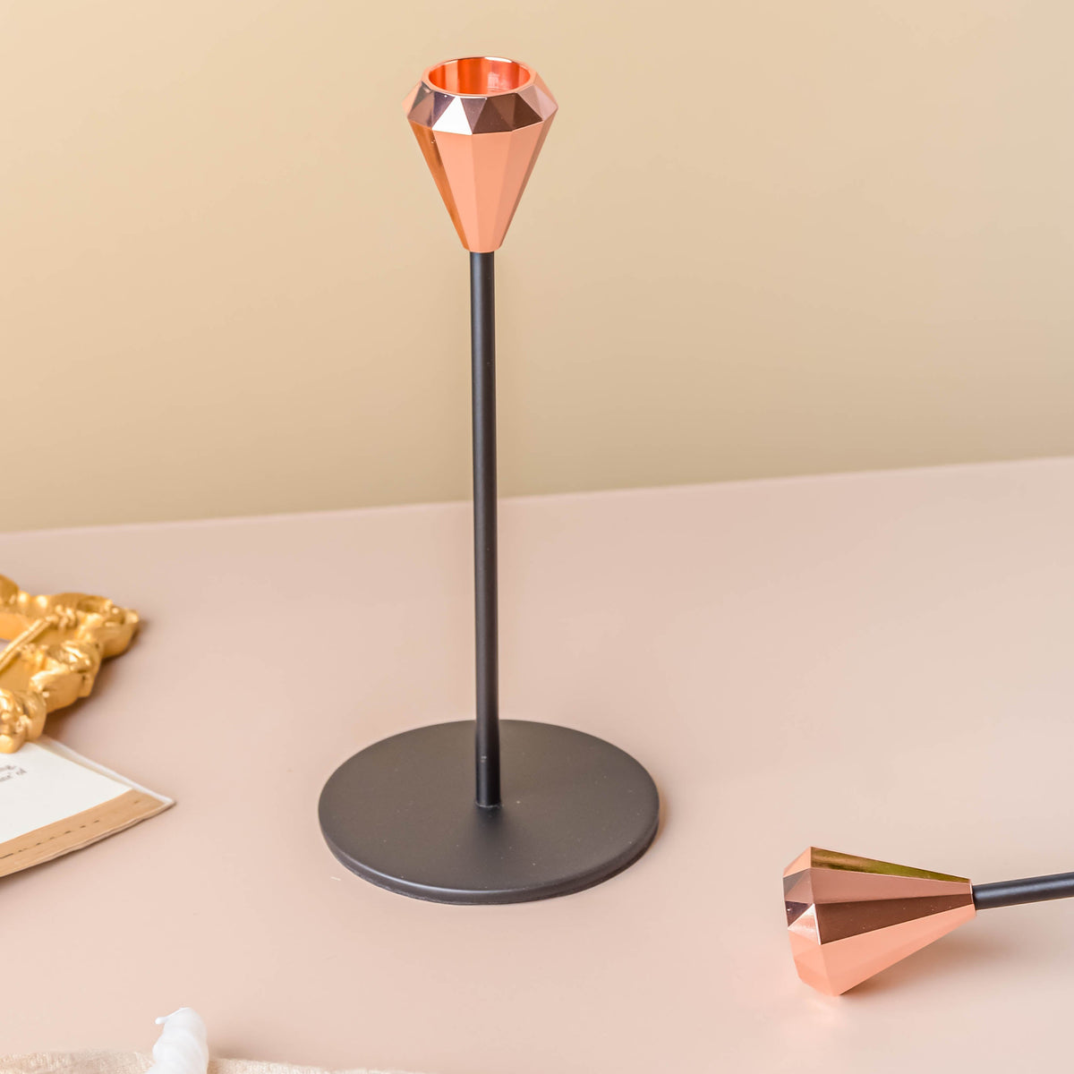 Modern Candle Holder Set of 2 Nestasia