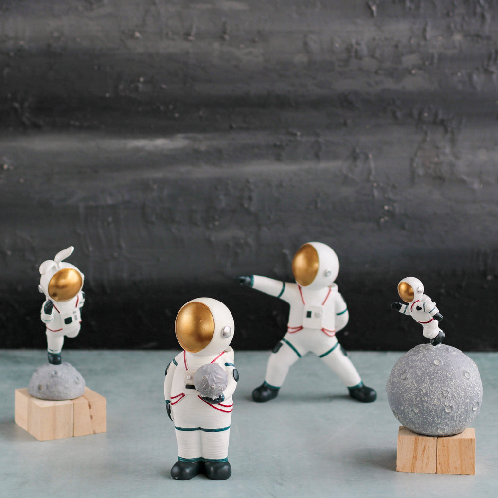 Astronaut Planter Nestasia