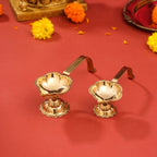 Brass Aarti Diya With Handle Vedansh Craft