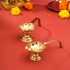 Brass Aarti Diya With Handle Vedansh Craft