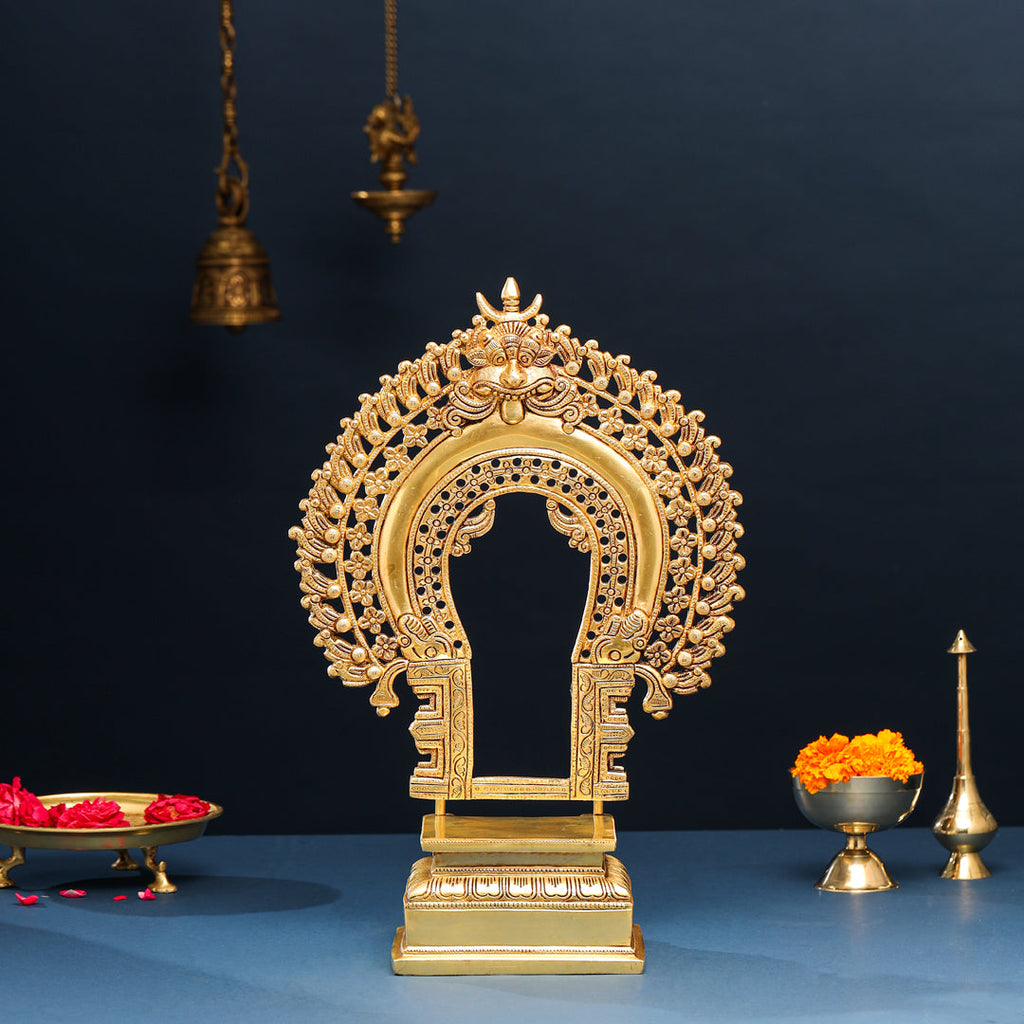 Brass Singhasan With Prabhavali Craft (18 Inch) Vedansh Craft