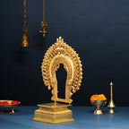 Brass Singhasan With Prabhavali Craft (18 Inch) Vedansh Craft