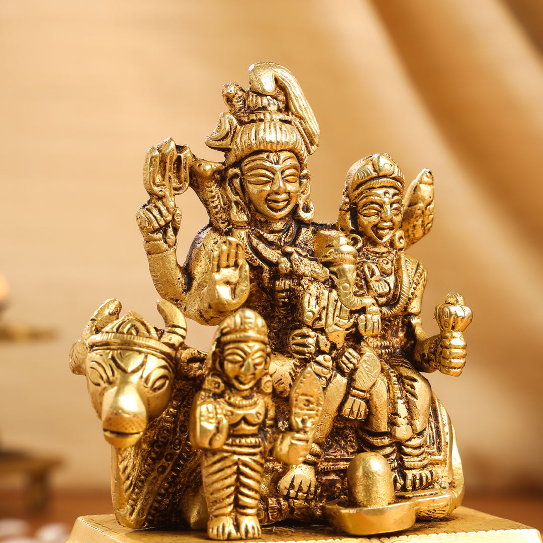Brass Shiva Family Idol (4 Inch) Vedansh Craft