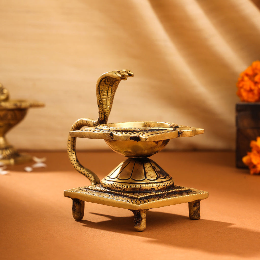 Brass Snake/Naag Tulsi diya (4 Inch) Vedansh Craft