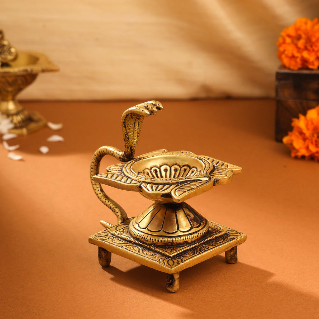 Brass Snake/Naag Tulsi diya (4 Inch) Vedansh Craft