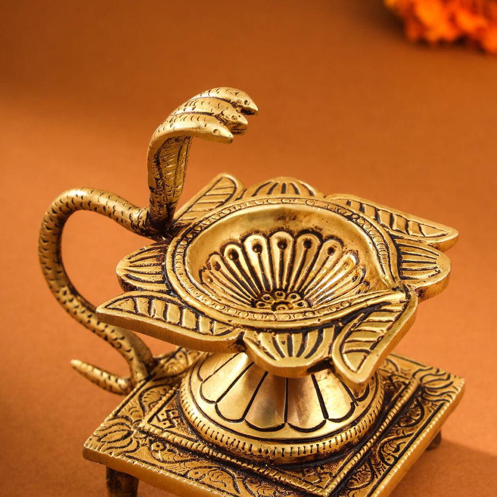 Brass Snake/Naag Tulsi diya (4 Inch) Vedansh Craft