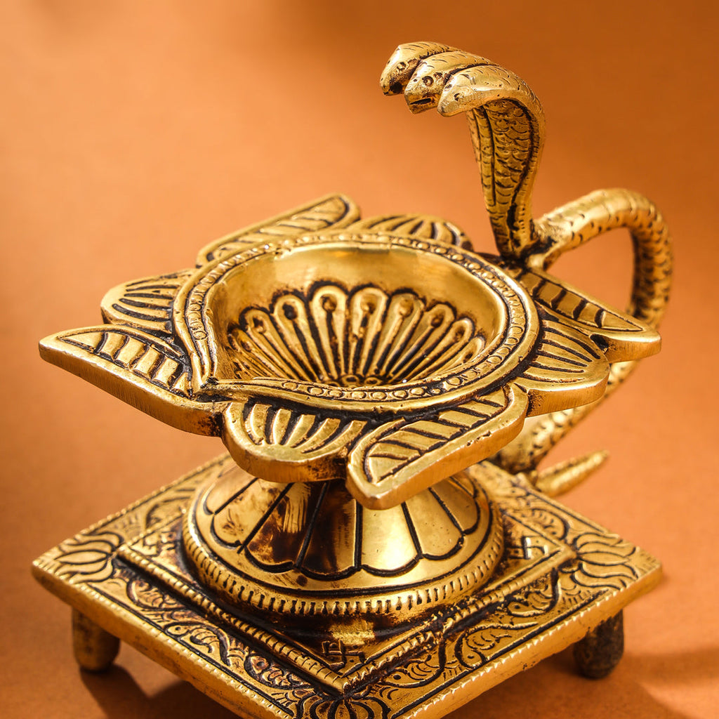 Brass Snake/Naag Tulsi diya (4 Inch) Vedansh Craft