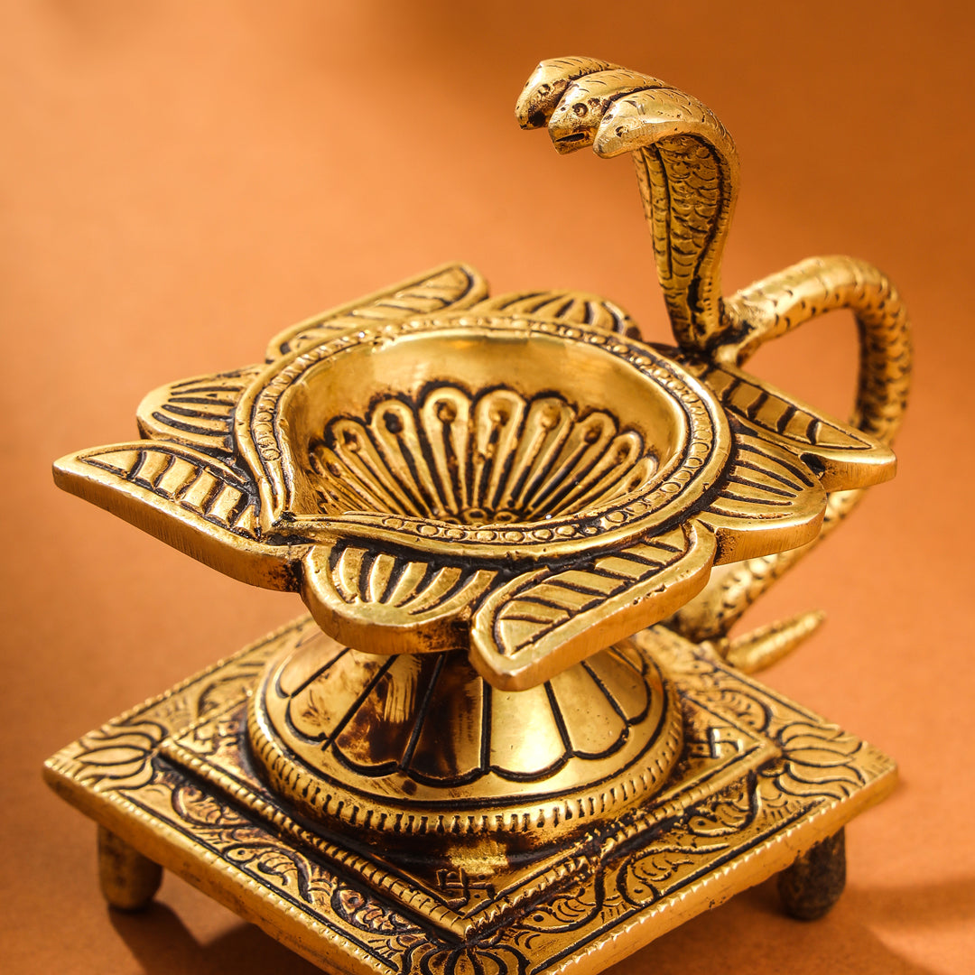 Brass Snake/Naag Tulsi diya (4 Inch) Vedansh Craft
