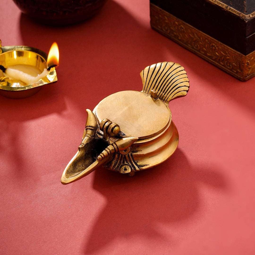Brass Conch Diya (2 Inch) Vedansh Craft