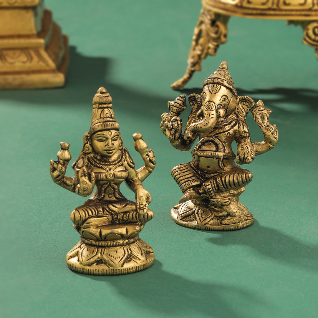 Brass Right Trunk Sitting Ganesha And Lakshmi Set (2.8 Inch) Vedansh Craft