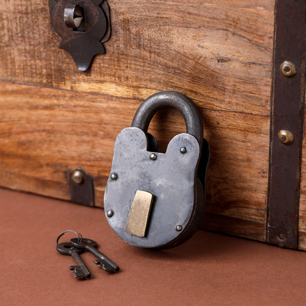 Iron Door Lock With Two Keys Vedansh Craft