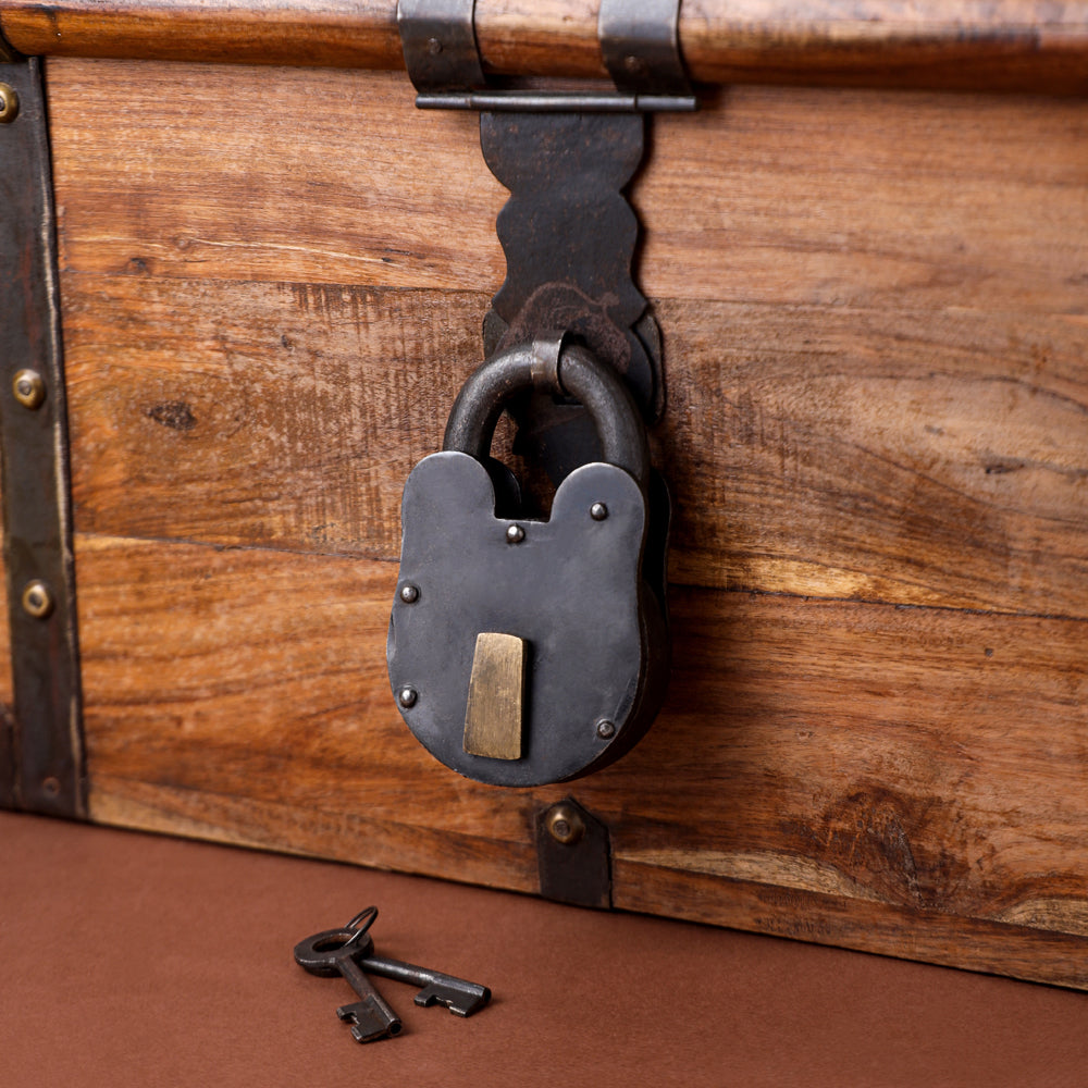 Iron Door Lock With Two Keys Vedansh Craft