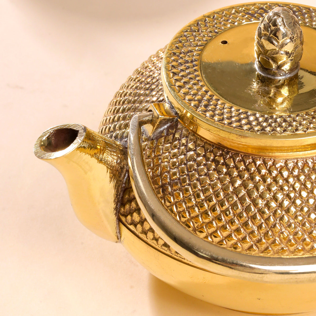 Brass Tea Pot/Kettle With Handle Vedansh Craft