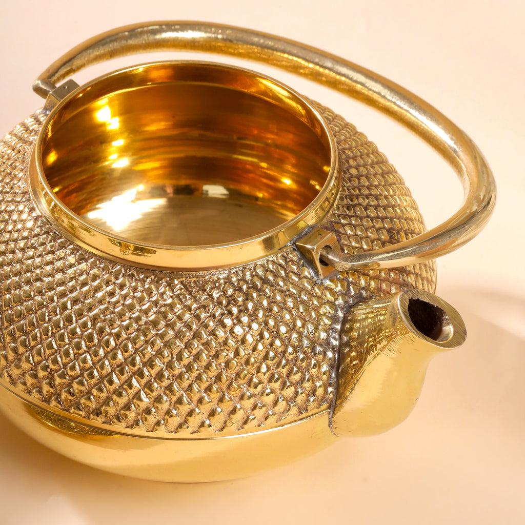 Brass Tea Pot/Kettle With Handle Vedansh Craft