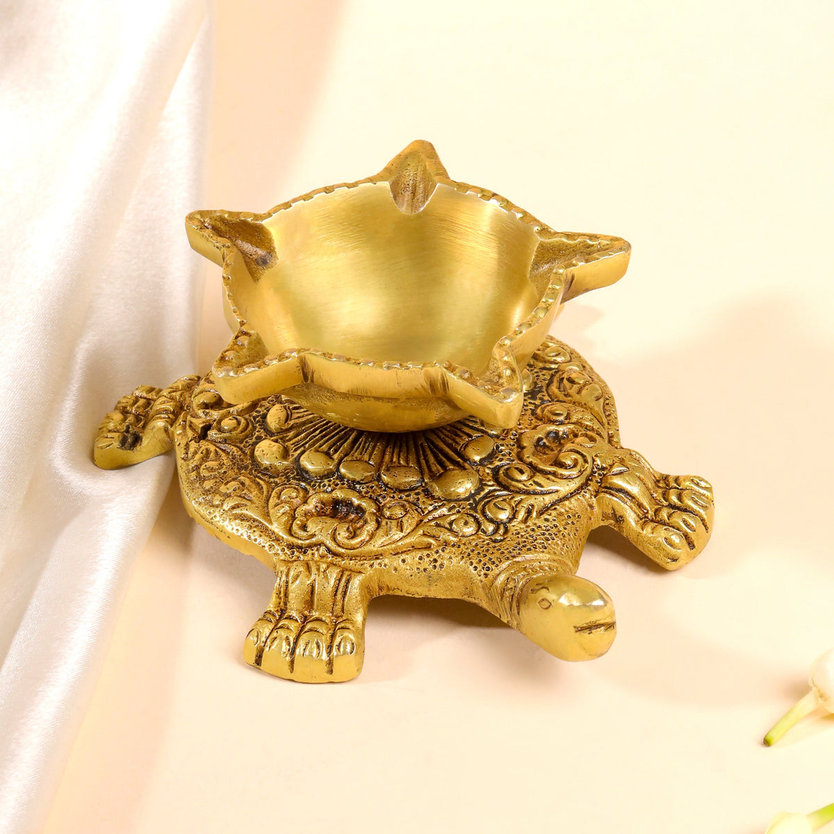 Brass Tortoise Oil Diya (2 Inch) Vedansh Craft