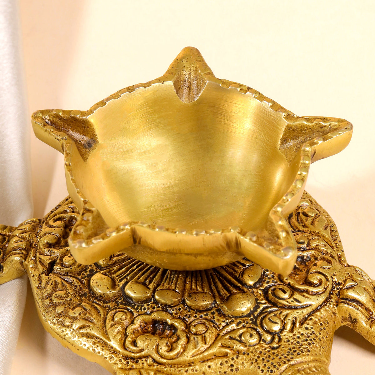 Brass Tortoise Oil Diya (2 Inch) Vedansh Craft