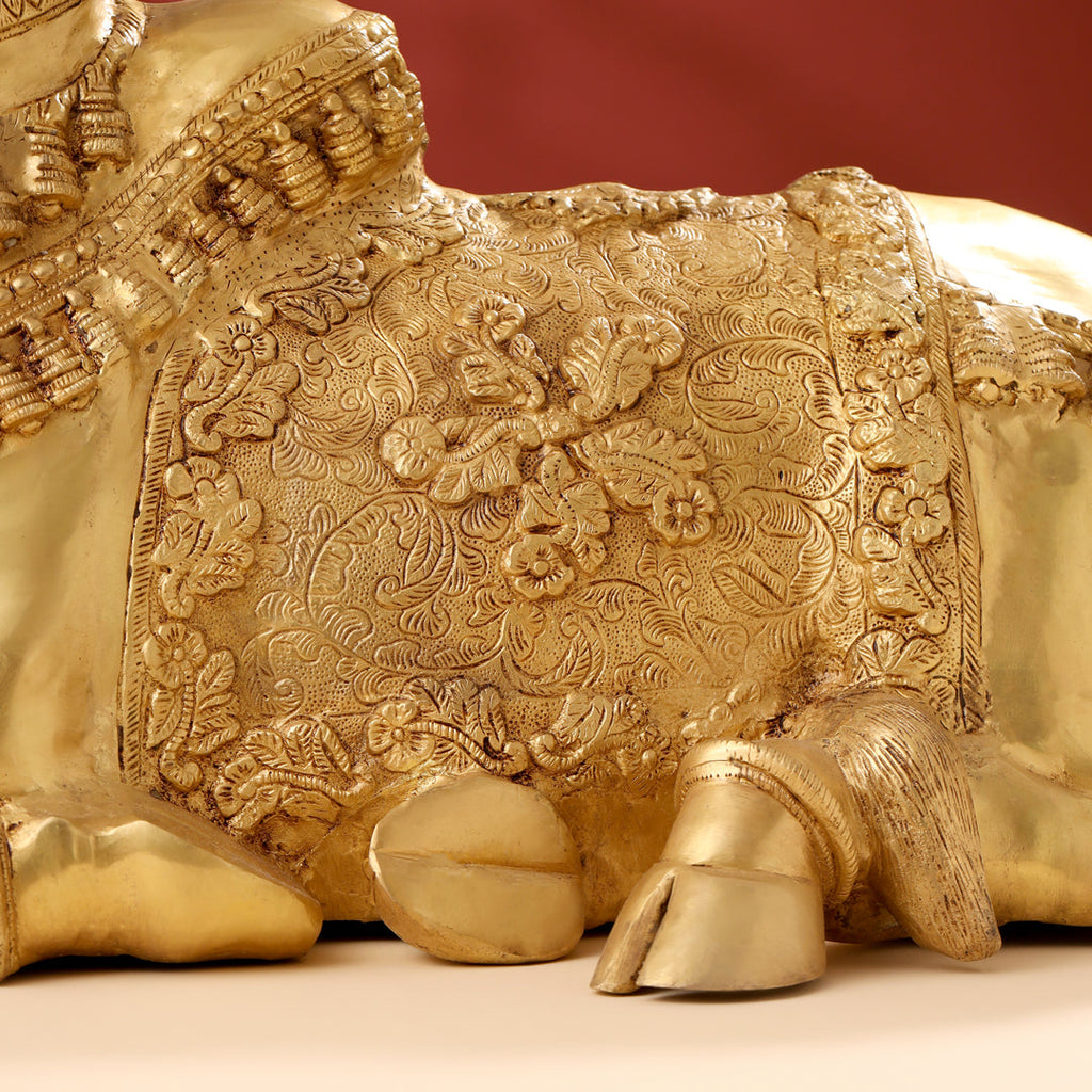 Brass Majestic Nandi Idol (20.5 Inch) Vedansh Craft