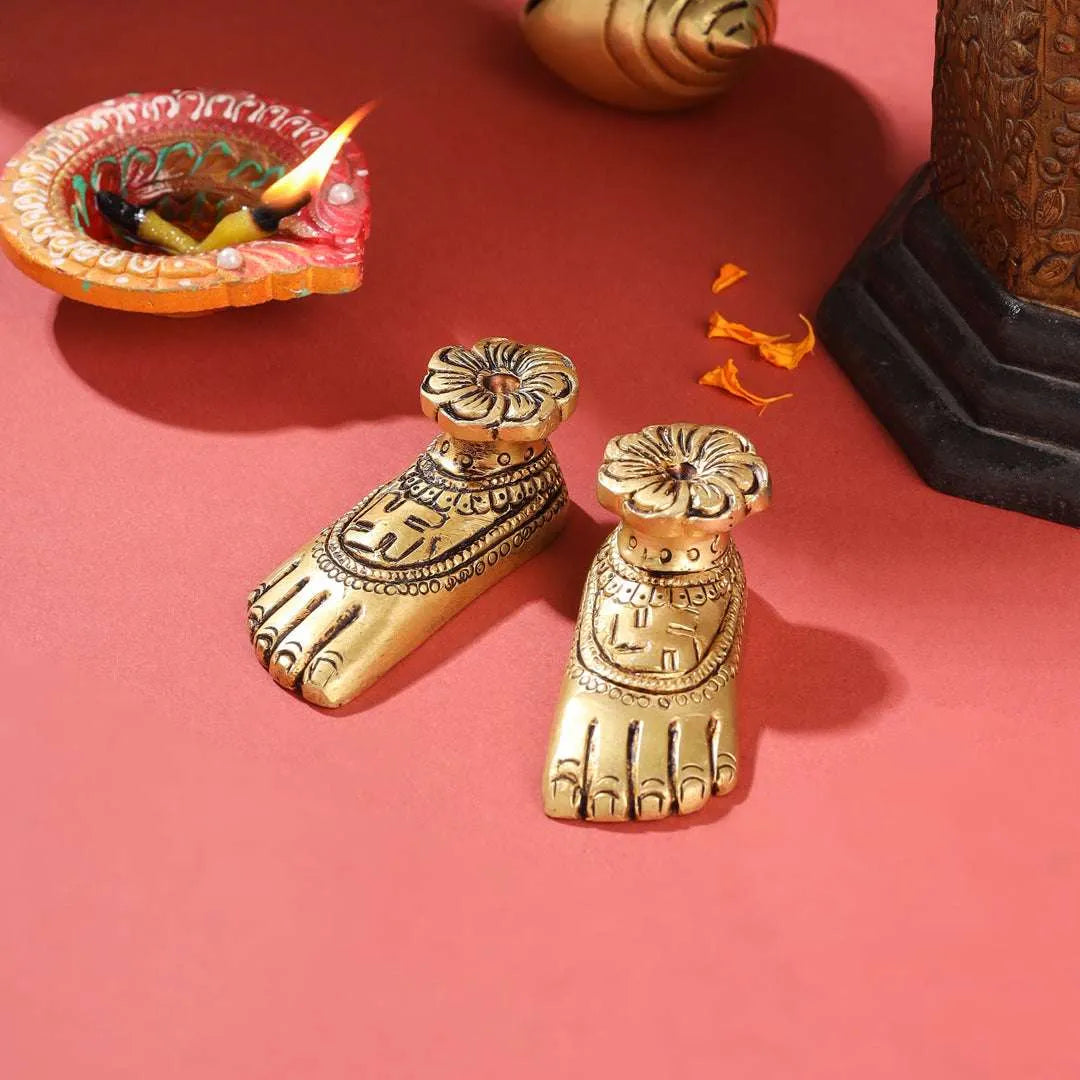 Brass Superfine Lakshmi Charan Paduka Set (1.2 Inch) Vedansh Craft