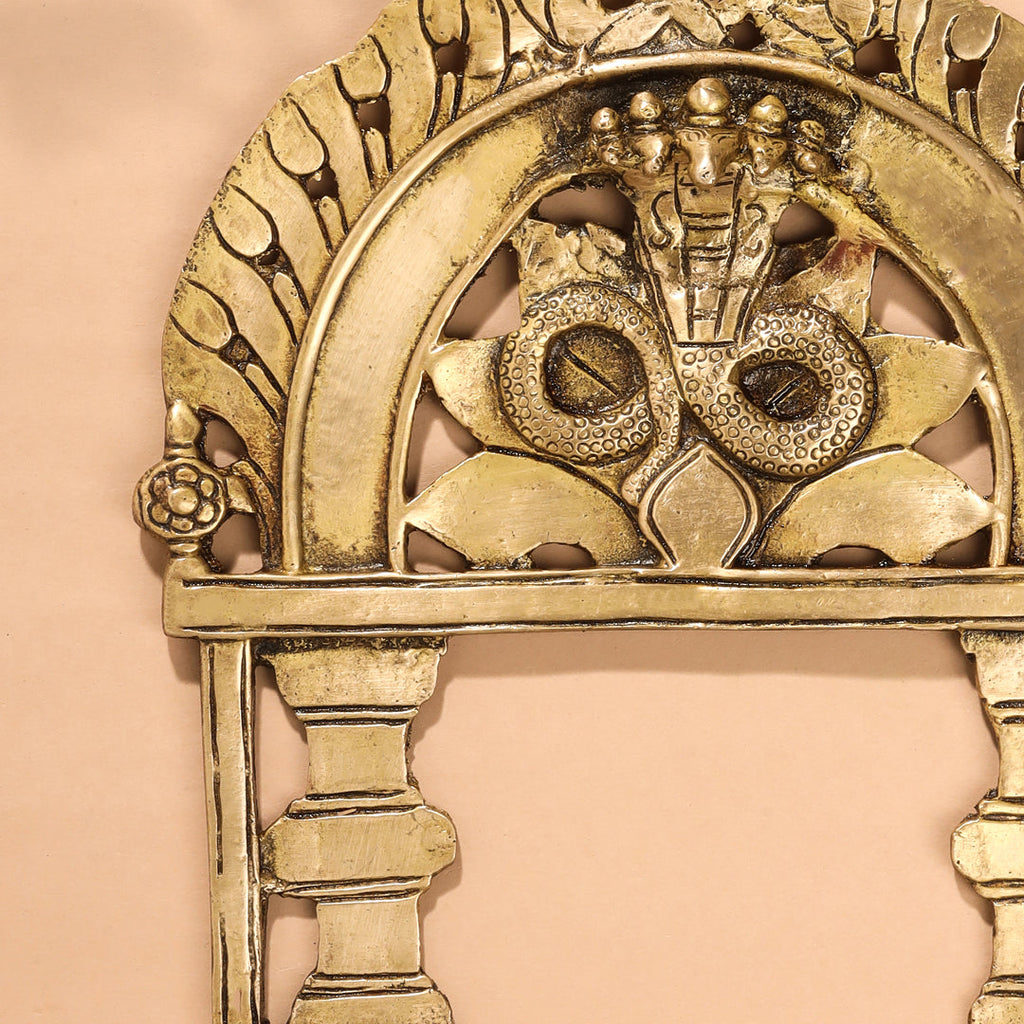 Brass Handcarved Prabhavali Frame Vedansh Craft