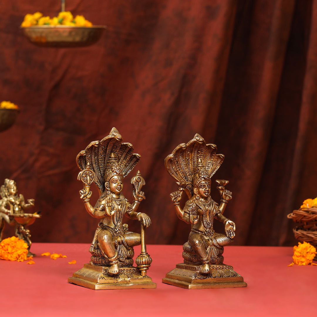 Brass Sitting Vishnu Lakshmi Set (8.5 Inch) Vedansh Craft