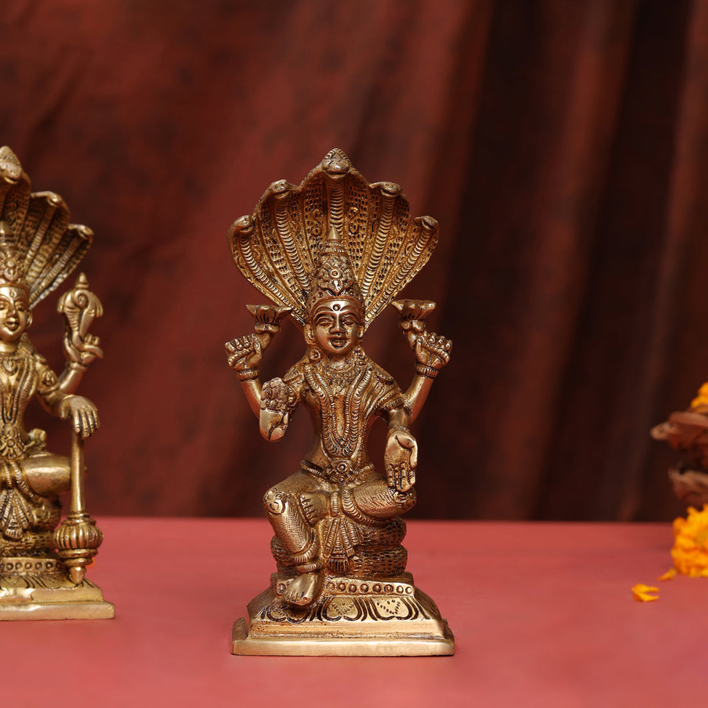 Brass Sitting Vishnu Lakshmi Set (8.5 Inch) Vedansh Craft