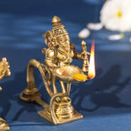 Brass Aarti Diya With Handle Vedansh Craft
